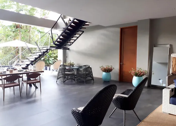 Brand House B&B 세부